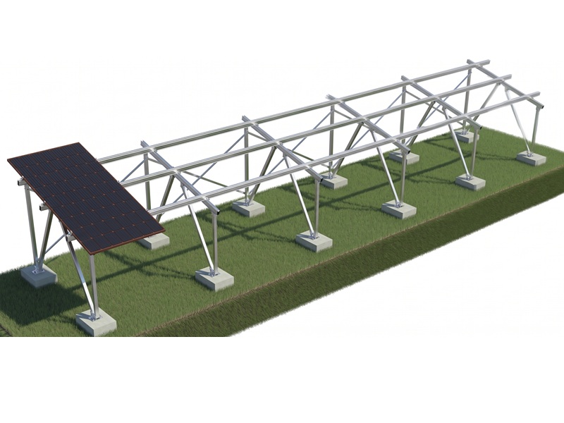 Estructuras prefabricadas de aluminio para montaje de paneles solares en tierra.